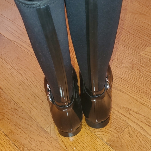 Michael Kors rain boots - Picture 3 of 6
